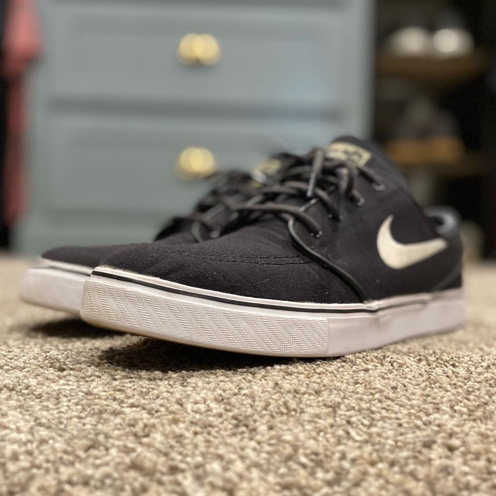 Stefan Janoski Nike SB 10 black canvas
